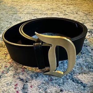Disneyland D black belt